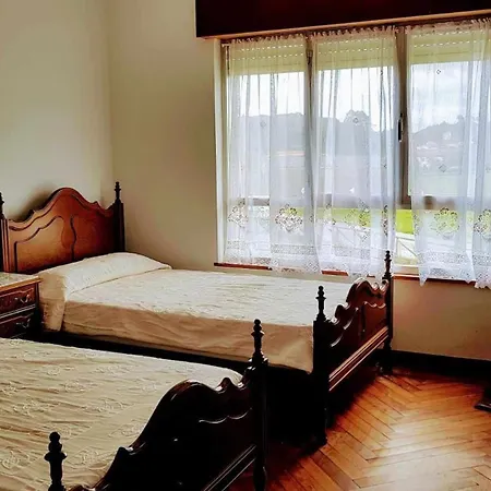 Casa Vacacional Tercias בית נופש