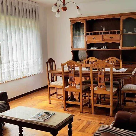 Casa Vacacional Tercias בית נופש ניימברו